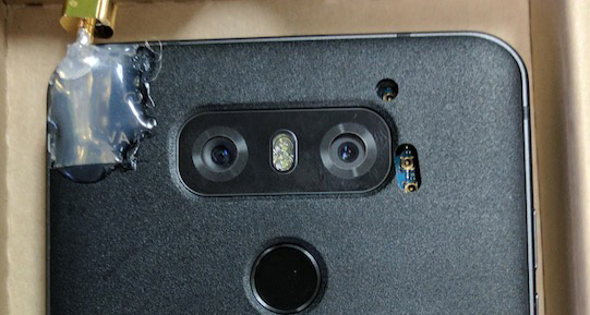 В сеть утекли фотографии фронтальной и задней части прототипа LG G6