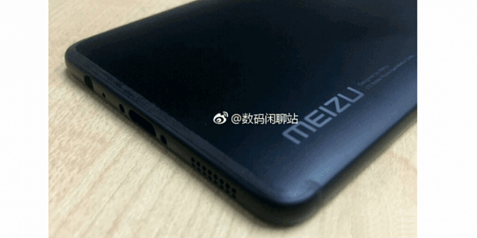 В сети появилось фото, на котором предположительно изображен Meizu Pro 7