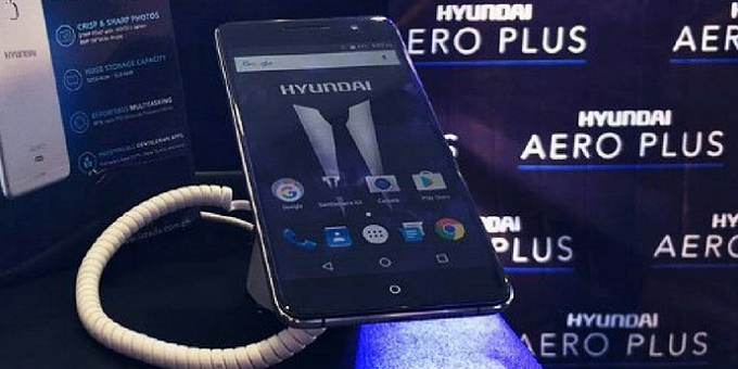 Компания Hyundai представила свой новый смартфон Aero Plus