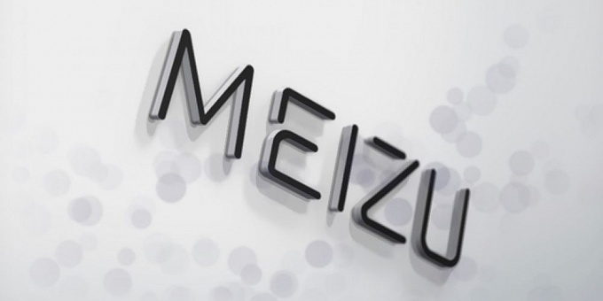 Компания Meizu запатентовала уменьшенный дополнительный экран на задней стороне устройства
