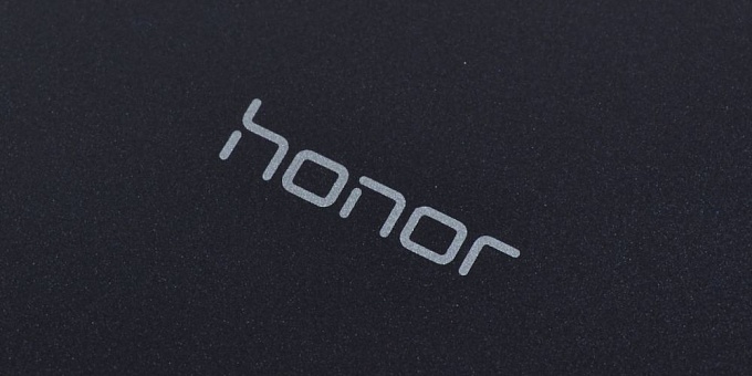 Honor Prague получил FCC сертификацию