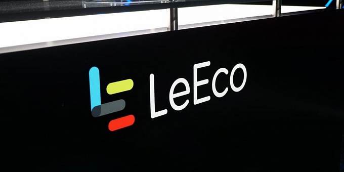 В сеть просочились фотографии фаблета LeEco LEX920 с 6.3-дюймовым дисплеем