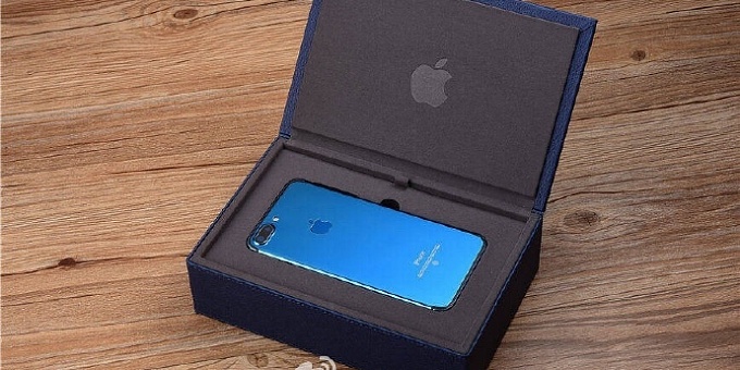 Фотографии Apple iPhone 7 в синем цвете корпуса появились в сети